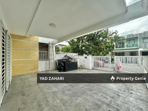 The Terresse, Bandar Puteri Bangi | Superlink 4+1 Rooms | RM670K- Semi Furnished, Spacious Unit & Nearby Exit Highway