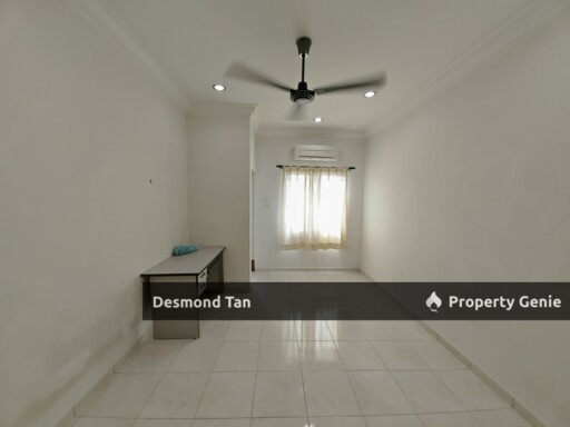 Taman Merpati ,Seremban, Taman Layang Layang (Corner Lot)Renovated