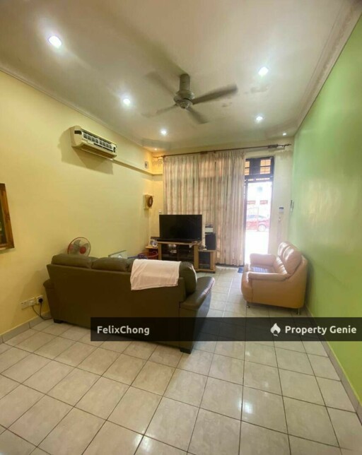 Taman Pelangi Indah 1 Sty Terrace,Jalan Lawa,Ulu Tiram,Renovated