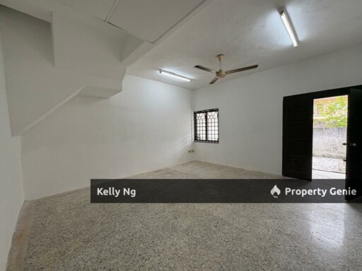Double Sty House At Klang Utama For Rent
