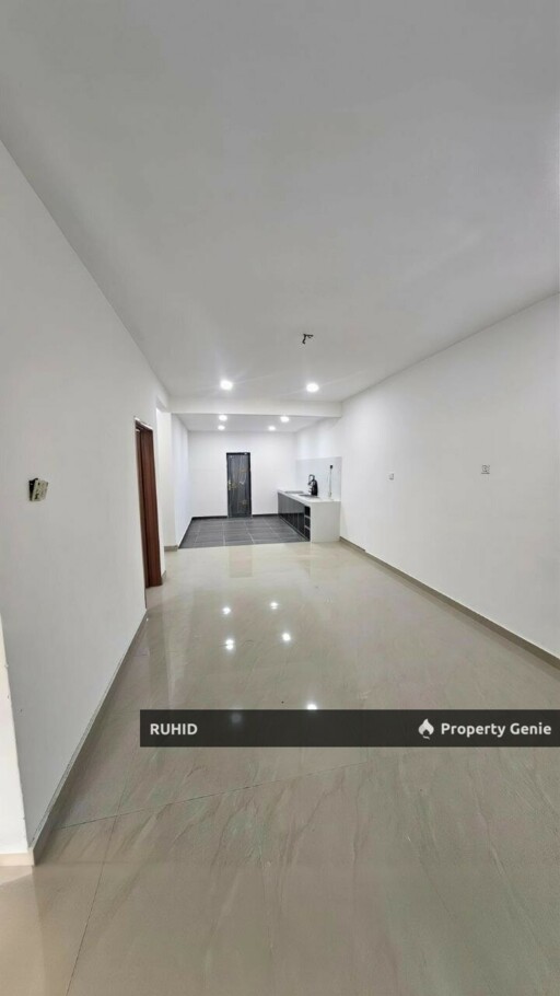 Below Market Deal! Renovated Unit @ Kangkar Pulai