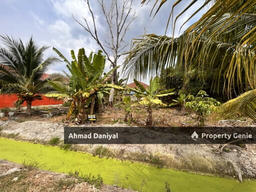Vacant Bungalow Lot @ Batu 7 Lekir Manjung Sitiawan Perak For Sale