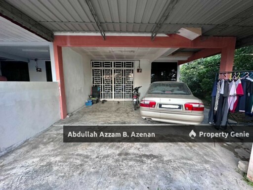 END LOT OPEN FACING TAMAN LAGENDA