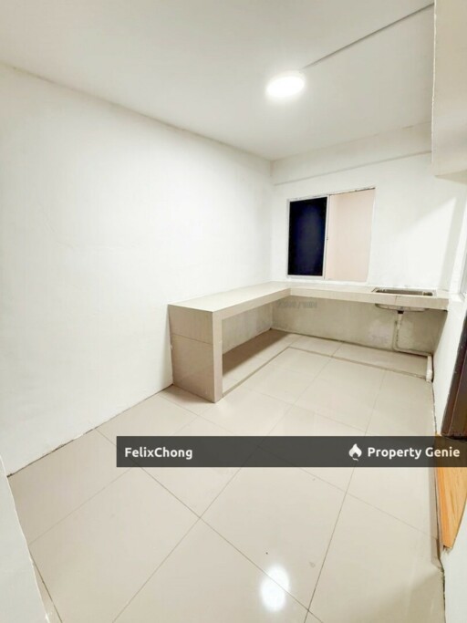 Taman Skudai Baru 1 Sty Terrace,Jalan Hang Kasturi,Skudai,Renovated