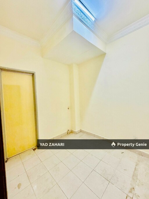 Cahaya Alam U12, Shah Alam | 2-Storey Terrace 4 Bedrooms | RM650K - Renovated Unit with Extended Hall and 4mins to Shop