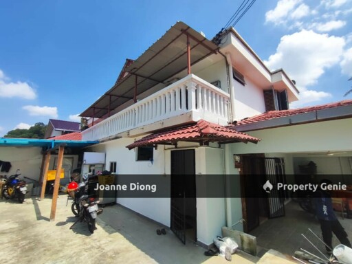 SS 1 Kampung Tunku Semi-D Corner