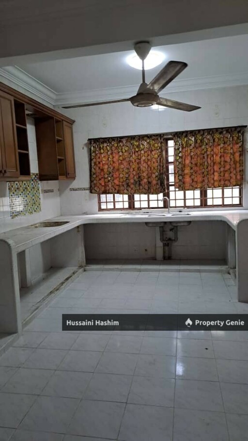 RUMAH TERES DUA TINGKAT DIUBAHSUAI @ TAMAN BUKIT KEMPAS, JOHOR BAHRU