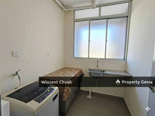 (3+1BR) PV21 @ Setapak Corner Renovated unit with two carpark