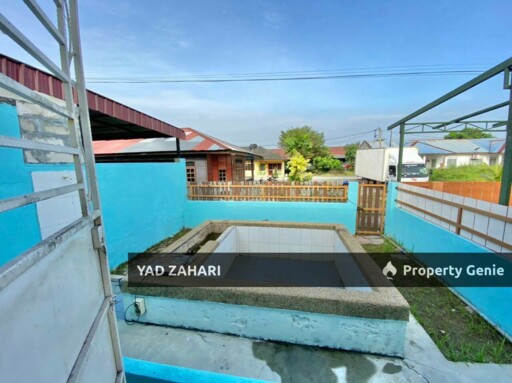 Taman Meru, Klang | Single Storey Terrace 4 Bedrooms | RM420K - Renovated With Mini Swimming Pool Unit And Facing Open