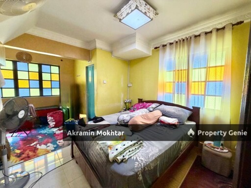 END LOT & FULLY RENOVATED | 3 Storey Terrace Taman Seraya Ampang