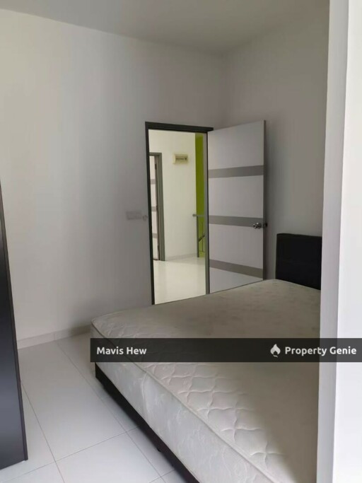 For Rent, Season Luxury Apartment @Larkin, Fully Furnished, G&G