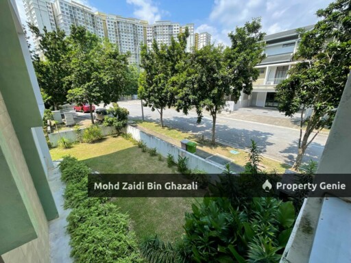 LAKE VIEW, END LOT Luxury Bungalow Villa 2.5-Storey Presint 16, Putrajaya