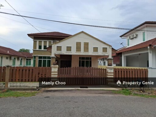 BUNGALOW Single Storey Taman Krubong Perdana Nr Cheng Durian Tunggal