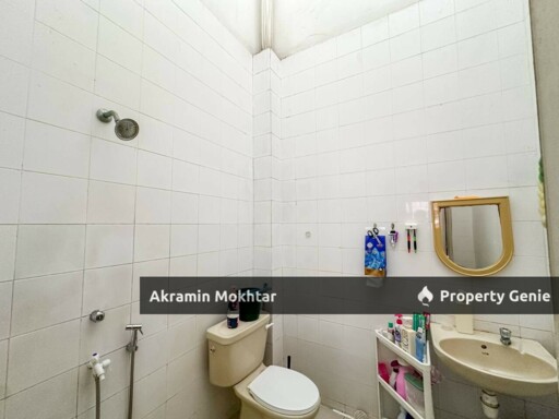 Freehold & Renovated | 2 Storey Terrace Taman Bunga Negara Seksyen 27, Shah Alam.