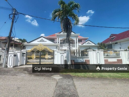 For Sales Double Storey Bungalow House