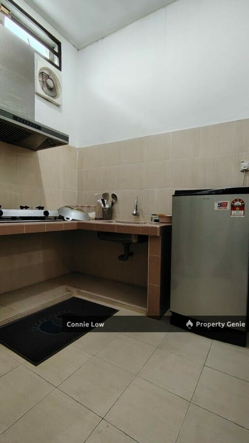 🏡 Freehold Facing Field 面向草场 2.5 Storey House For Sale📍 Botani Lapangan Perdana ⚡️低于市场价，适合自住或投资！ Under Market Value – Perfect for Own Stay or Investment!
