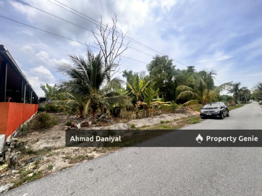 Vacant Bungalow Lot @ Batu 7 Lekir Manjung Sitiawan Perak For Sale