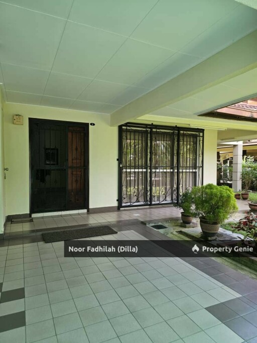 Double Storey Semi Detached Taman Setia 2 Negotiable