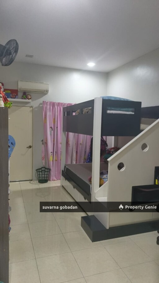 2.5 Storey Terrace House- Panorama Lapangan Perdana Ipoh, Perak ( Selling Below Market Value)