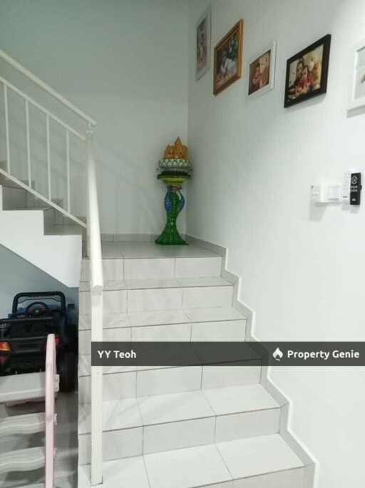 Durian Tunggal Double Storey Terrace