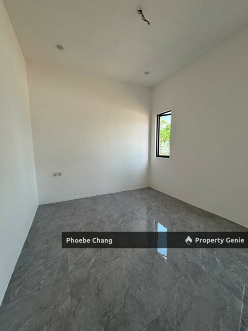 Super Big Single Storey Terrace House Open For Sale @ Ipoh, Perak