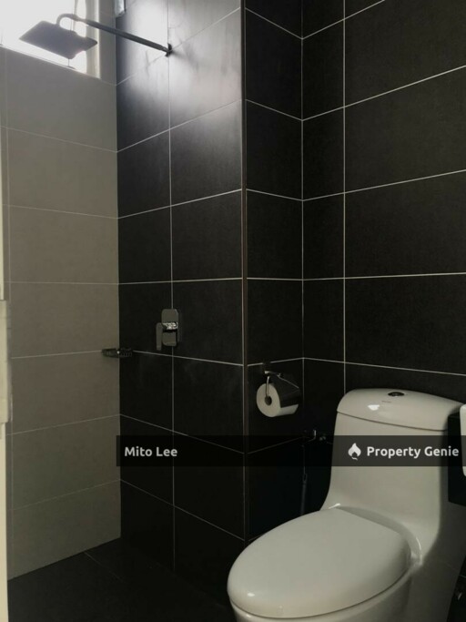 Sky Habitat Near JB CIQ For Sale!!