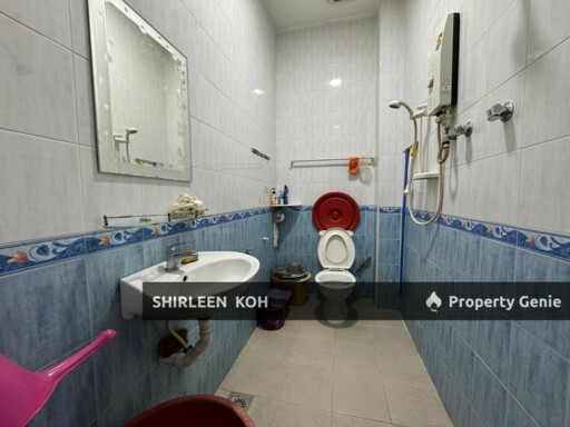 Room for rent at Taman Pelangi @ Johor Bahru