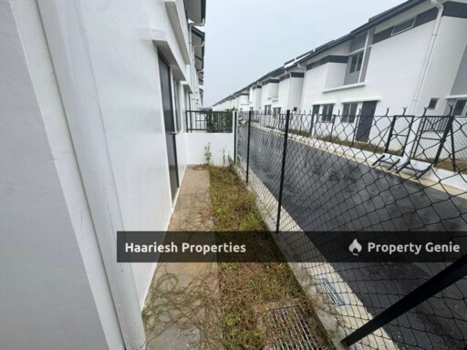 Double Storey House Taman Puncak Warisan