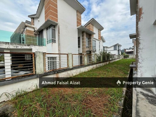 BELOW MARKET Semi-D Greenhill Residence Seksyen U10, Shah Alam