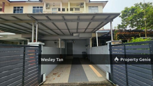 1.5 Corner Townhouse Cheng Freehold 3rooms Extra Parking No Face House