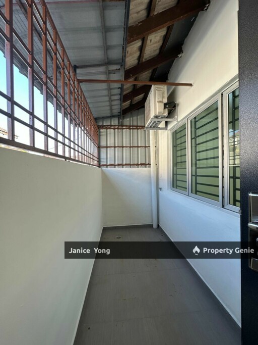 Taman Perling Jalan Camar 8