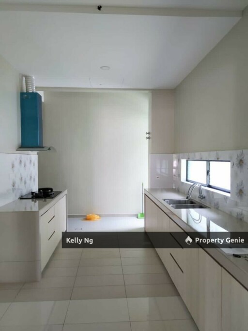 Cluster Semi D Partly Furnished Periwinkle At Bandar Rimbayu For Rent