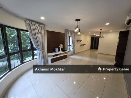 Freehold, Level 2, Renovated, Partially Furnished & 3 Parking | Condominium Maisson by the Park, Ara Damasara