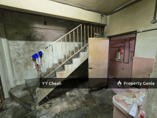 Ipoh Town Shop Lot 2 Storey For Rent - Super Crowded Location