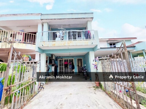 Renovated & "Bebas Banjir" | Teres 2 tingkat Seksyen 18, Shah Alam