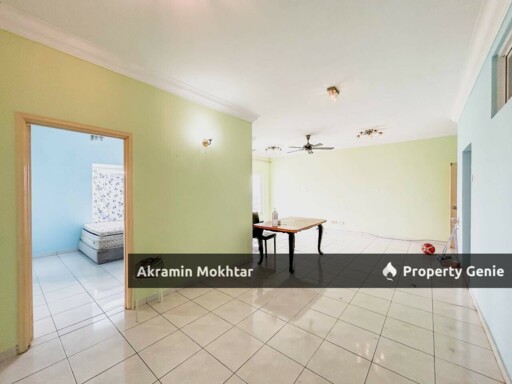 FREEHOLD, NEAR MRT & 1 PARKING | Desa Impiana Condominium, Puchong, Selangor.