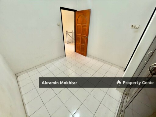 Freehold, Renovated & Extended | 2 Storey Terrace Jalan Pending Bandar Puteri Klang Selangor