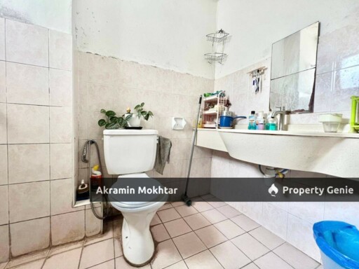 [Renovated] End Lot Double Storey, Taman Bukit Permata @ Batu Caves