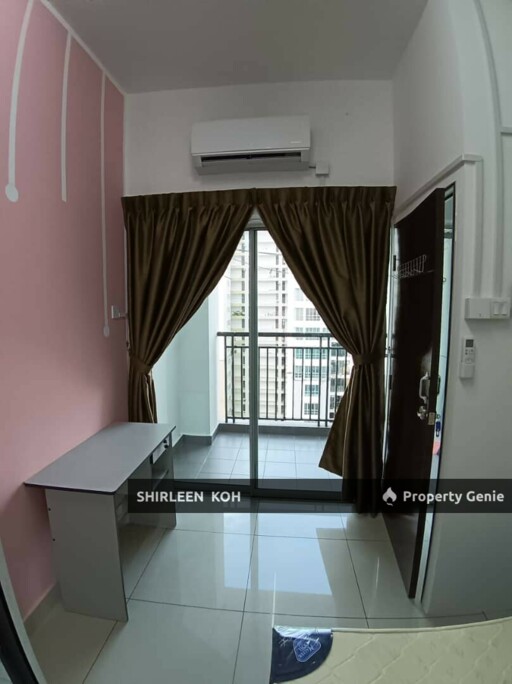 Female Room for Rent at Suriamas Suites @ Larkin JB Town