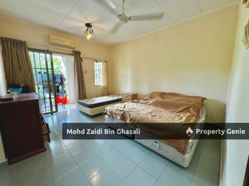 Double storey terrace presint 9