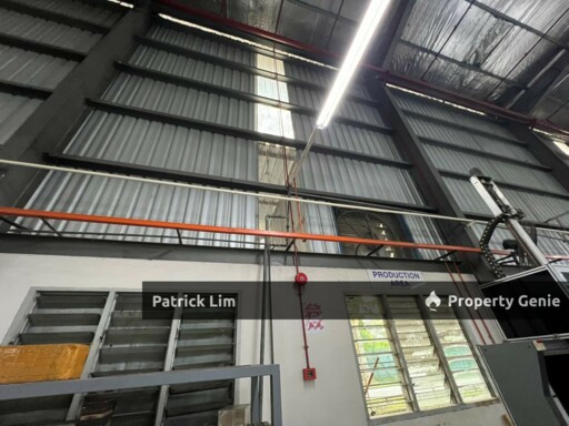 Factory / Warehouse For Rent @ Taman Perindustrian Krubong