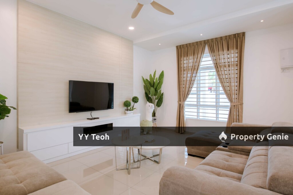 RENOVATED Pulau Gadong Double Storey Semi-D