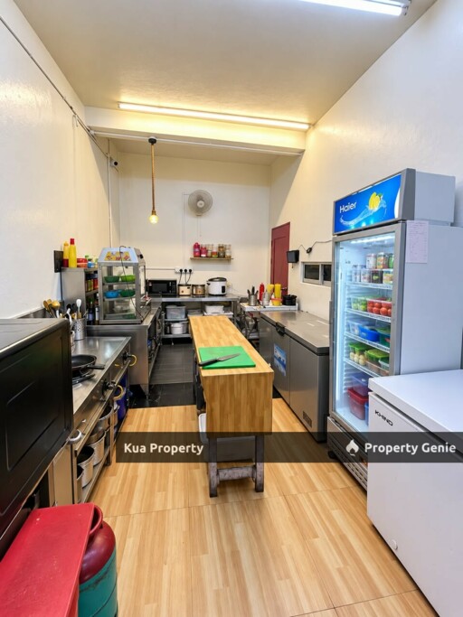 Restaurant Business For Sale at Jalan Batu Biah, Limbang