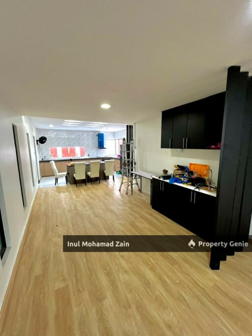 [Fully Renovated] Corner Lot Double Storey Semi-D Taman Mentari Semenyih