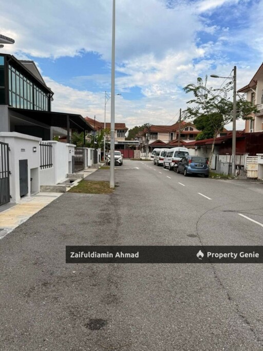Seksyen 3 Bangi Semi-Detached Home With 3192 Sqft