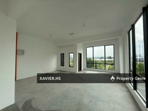 Austin Crest 3 Storey Shoplot