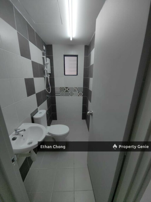 Partly Furnished Unit For Rent At Residensi Emas@Kajang