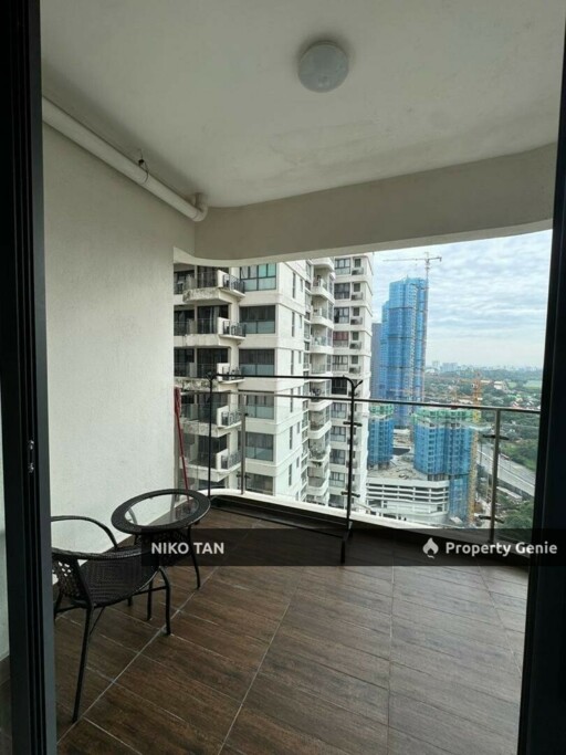 Royal Strand @ Country Garden Danga Bay | Fully Furnished Unit For Sale