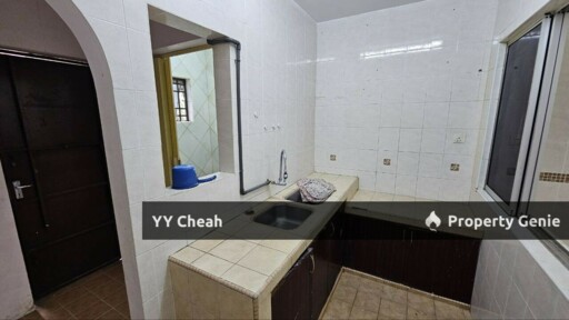 2-storey Intermediate Corner Taman Saikat Gunung Rapat Big House