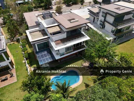 2.5 Storey Bungalow Lake Garden Villas, Cahaya SPK  Seksyen U9, Shah Alam